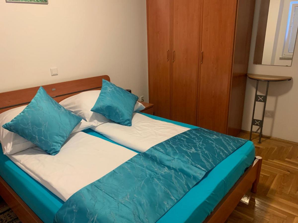 Apartmani Auer Pjescana Uvala Exterior foto
